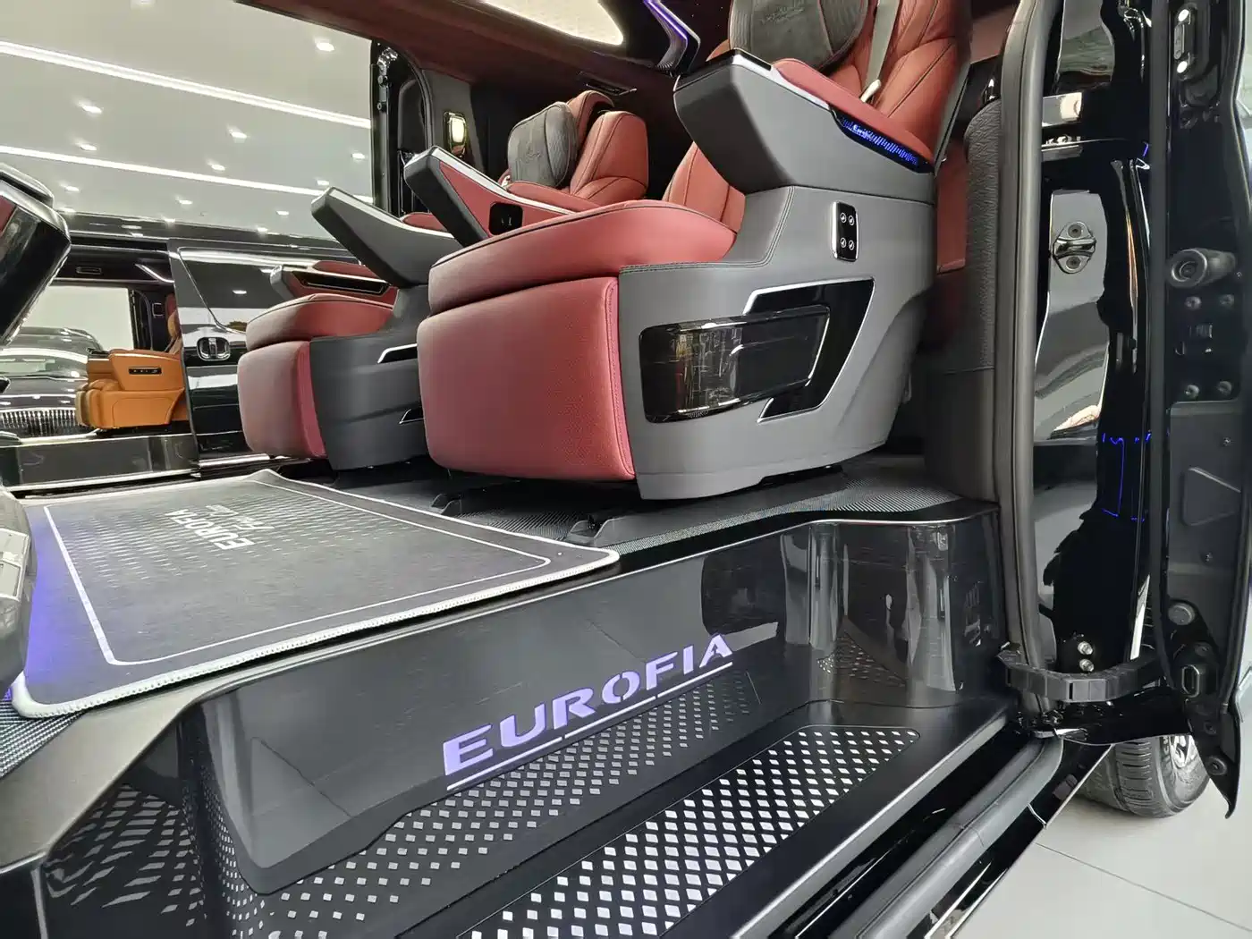Zhiri Auto Alpha 2026 EUROFIA R580 фото 10