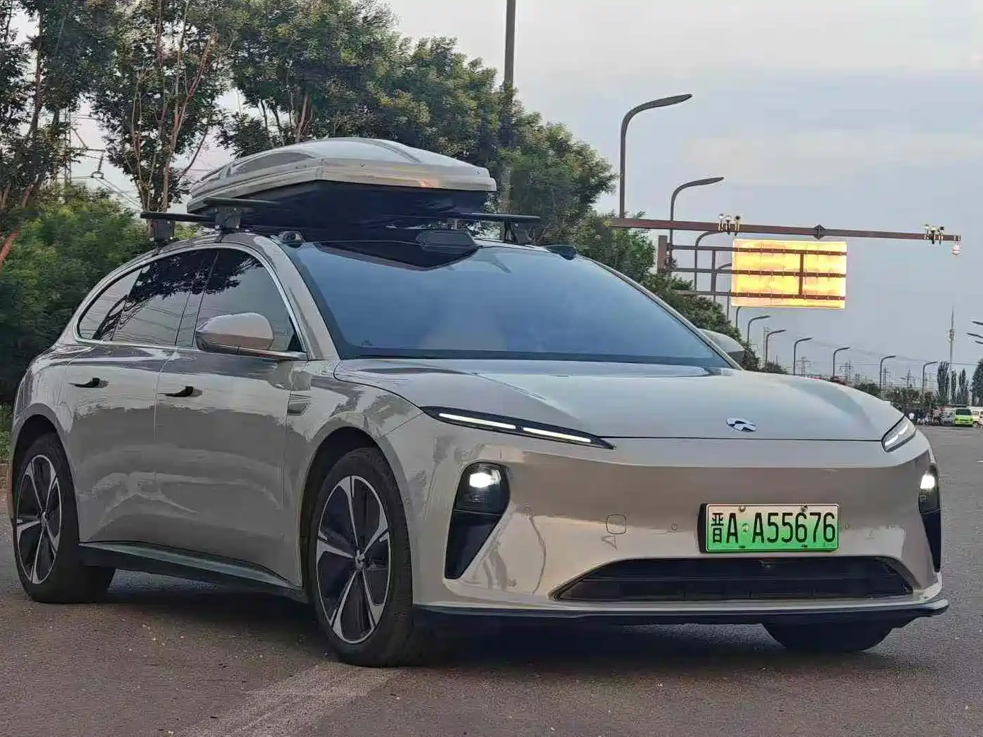 Nio ET5T