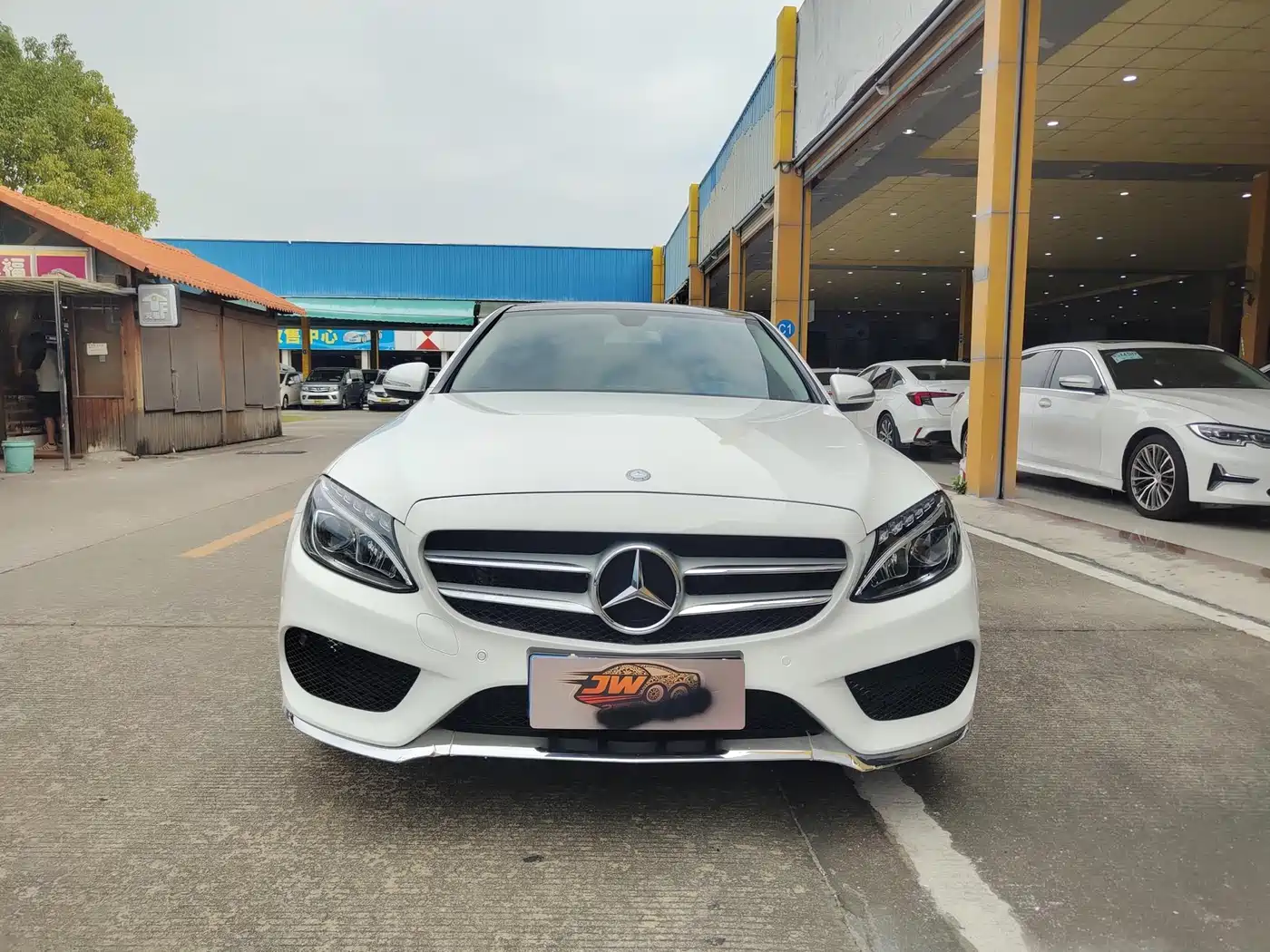 Mercedes-Benz C-Class 2015 Facelift C 200 L Sport фото 2