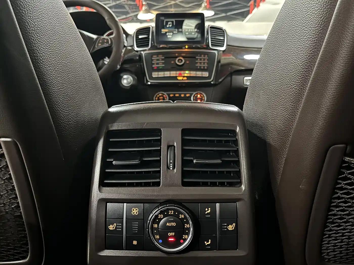 Mercedes-Benz GLS 2018 GLS 400 4MATIC Dynamic фото 11