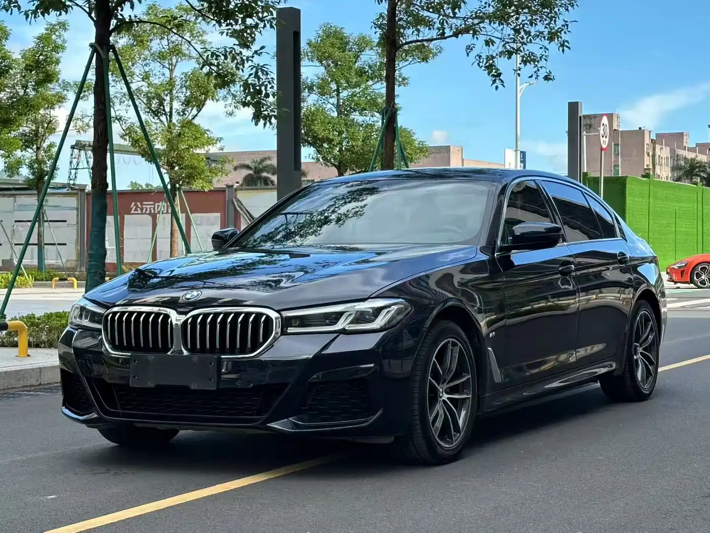 BMW 5 Series 2021 525Li M Sport Package