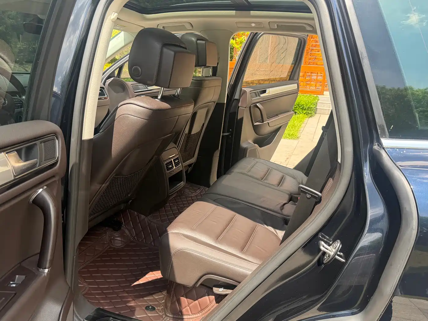 Volkswagen Touareg 2018 3.0TSI Glory Collector's Edition фото 8