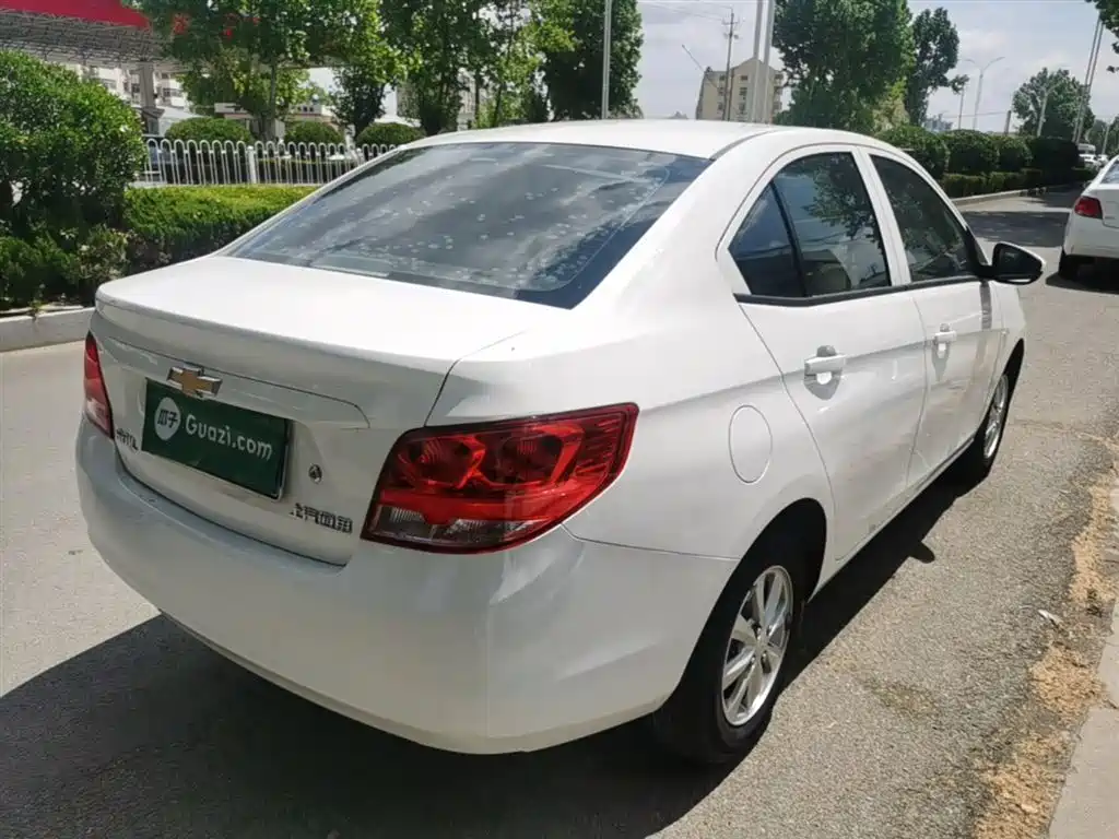 Chevrolet Sail 2018 Sail 3 1.3L Manual Comfort Sunroof фото 7