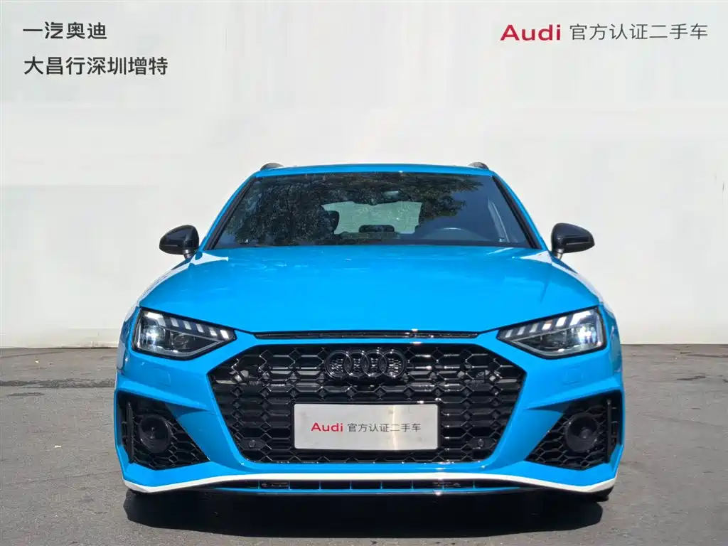 Фото 2 - Audi A4 (Import)