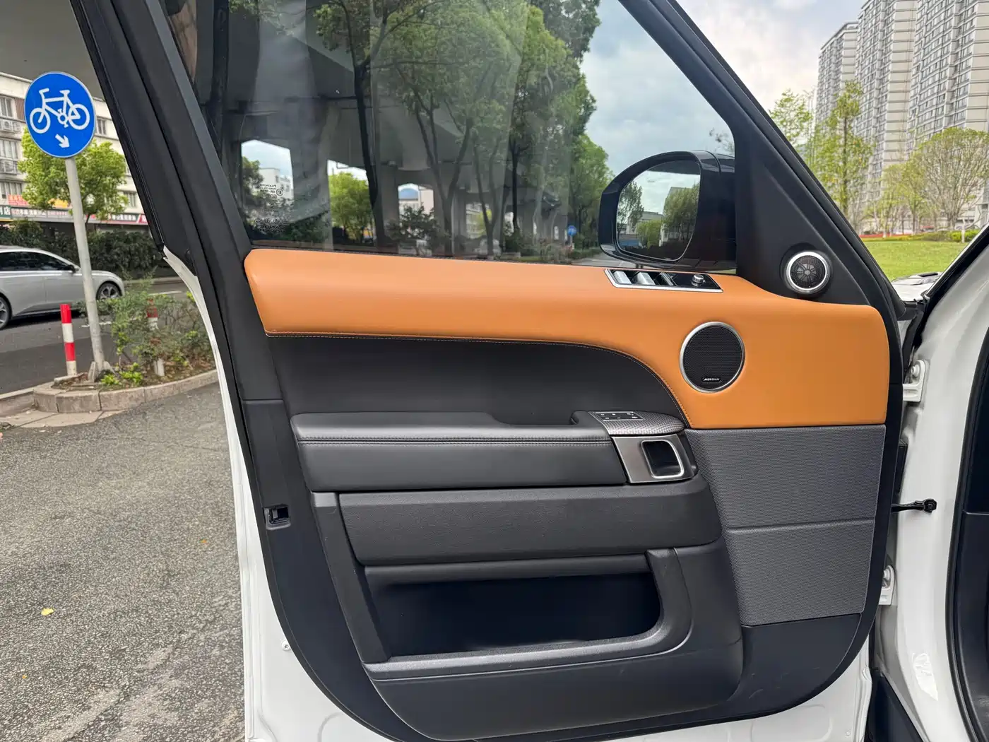 Land Rover Range Rover Sport 2020 3.0 L6 HSE DYNAMIC фото 7