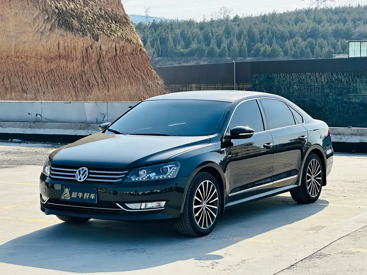 Photo 1 - Volkswagen Passat