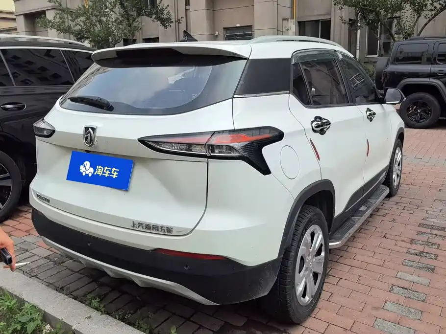 Baojun 510 2020 2019 1.5L Manual Premium China V