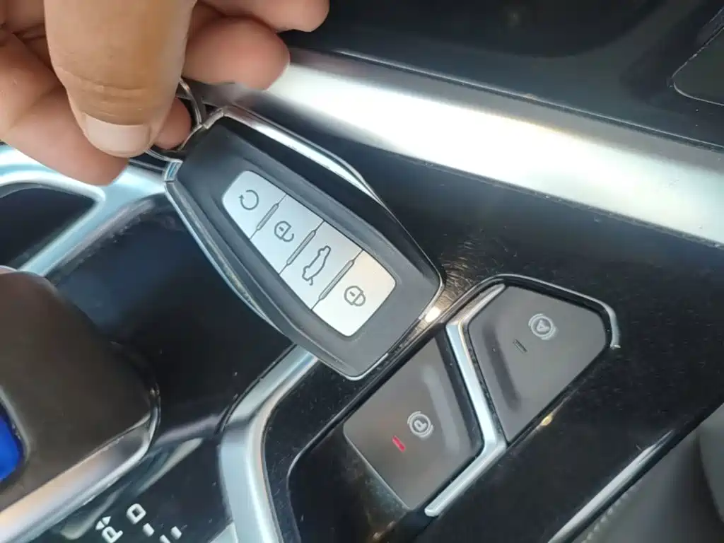 Geely Jiaji New Energy 2019 2019 1.5TD PHEV Ultimate Edition