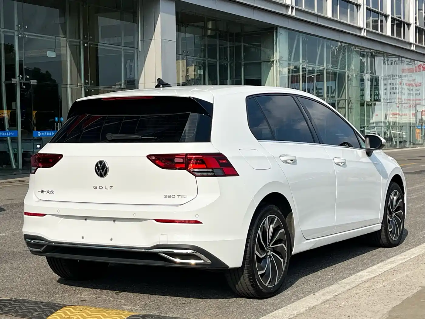 Volkswagen Golf 2021 280TSI DSG Pro фото 6