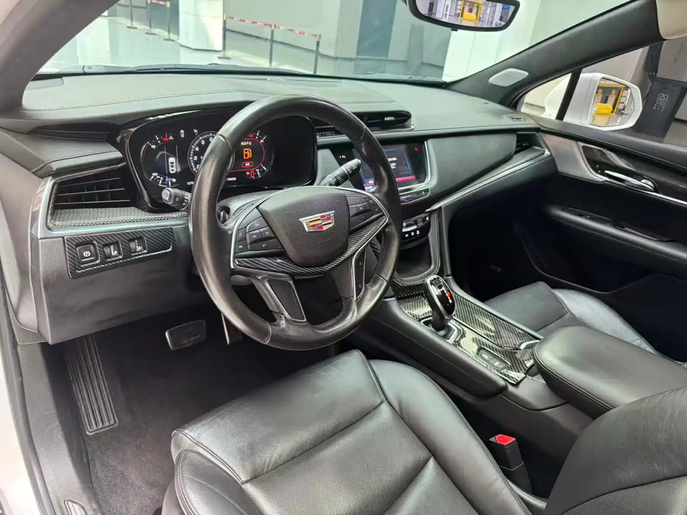 Cadillac XT5 2016 25T Luxury Model фото 12