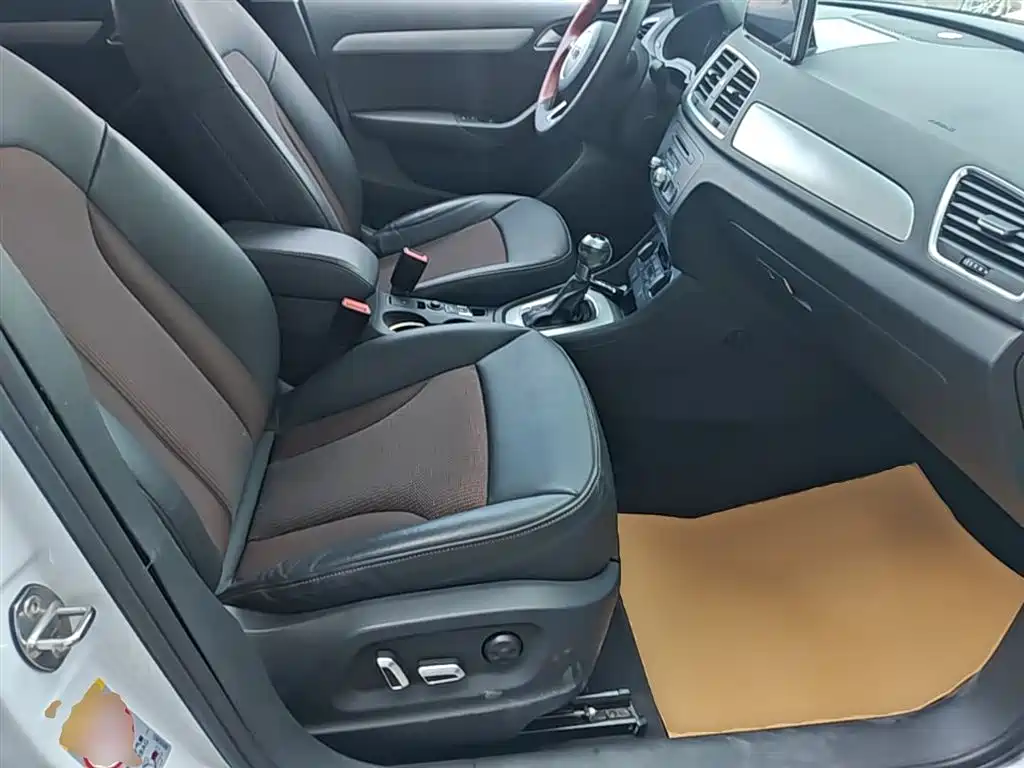 Audi Q3 2017 35 TFSI Fashion фото 25