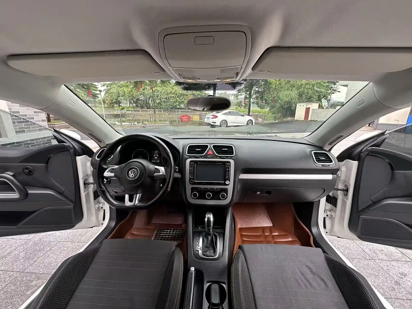Photo 12 - Volkswagen Scirocco