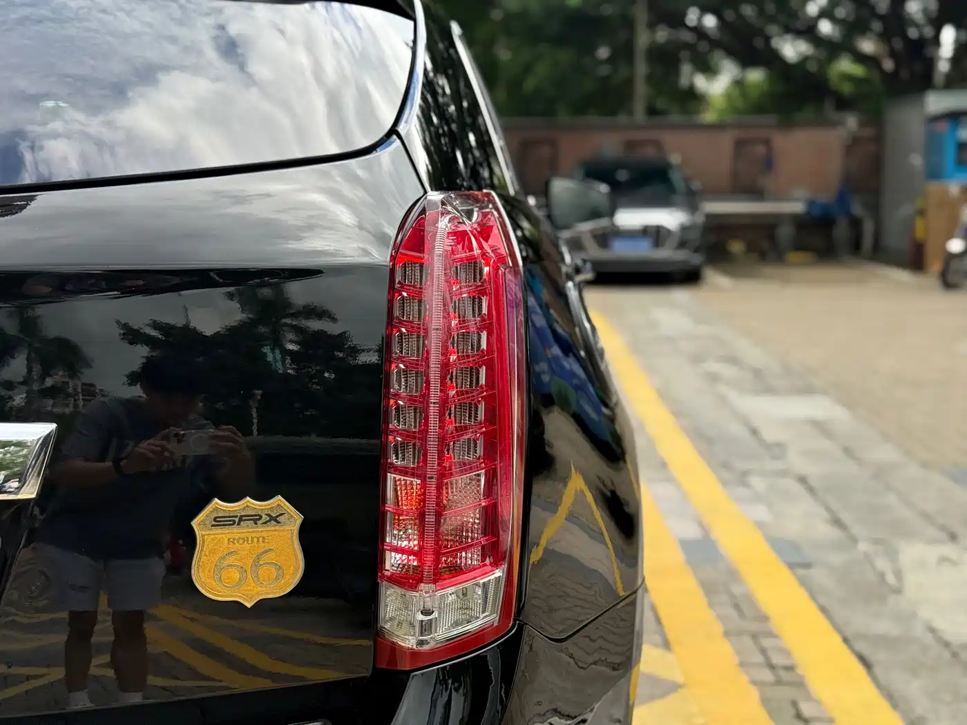 Фото 17 - Cadillac SRX