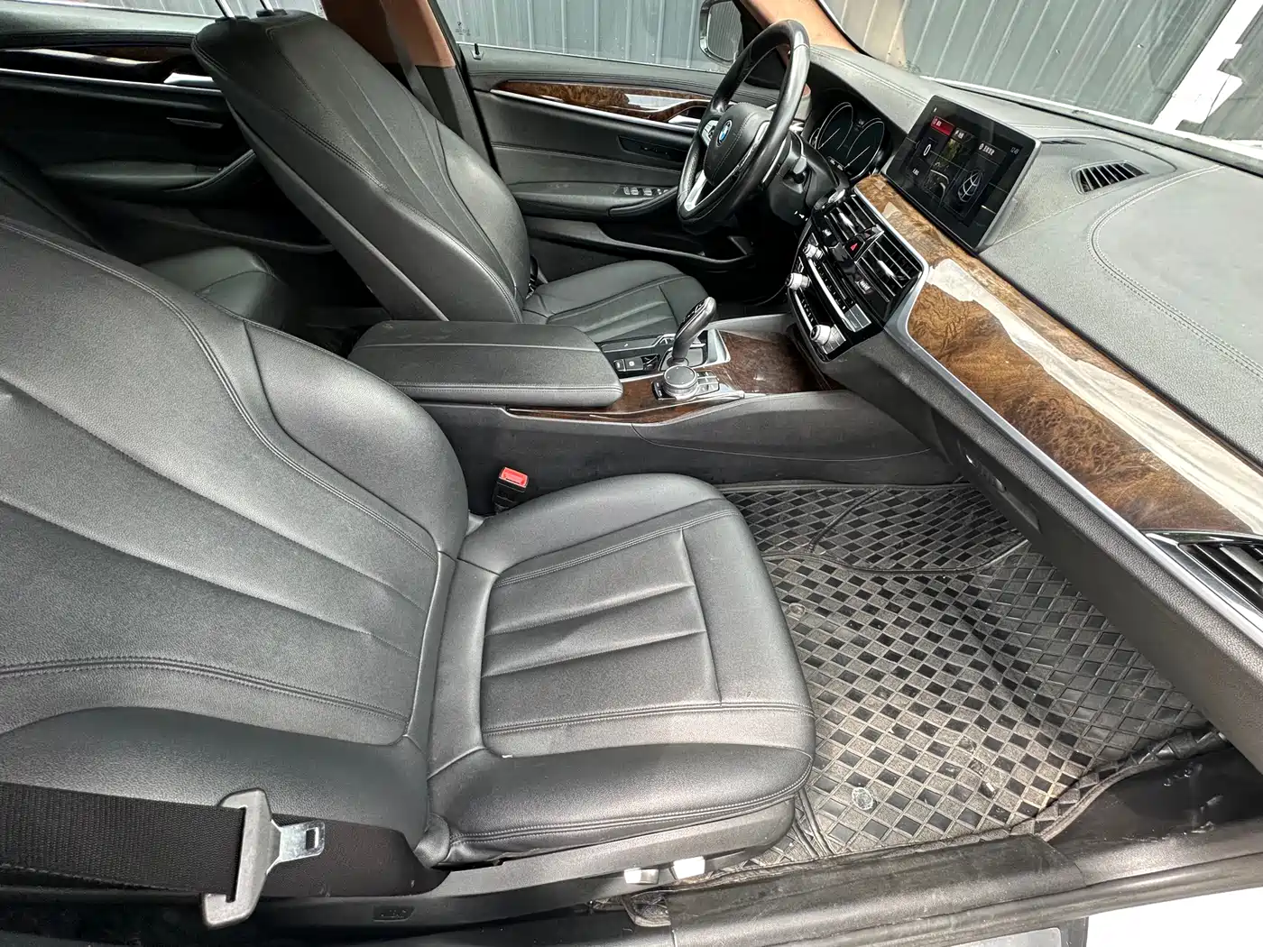 BMW 5 Series 2018 525Li M Sport Package фото 7