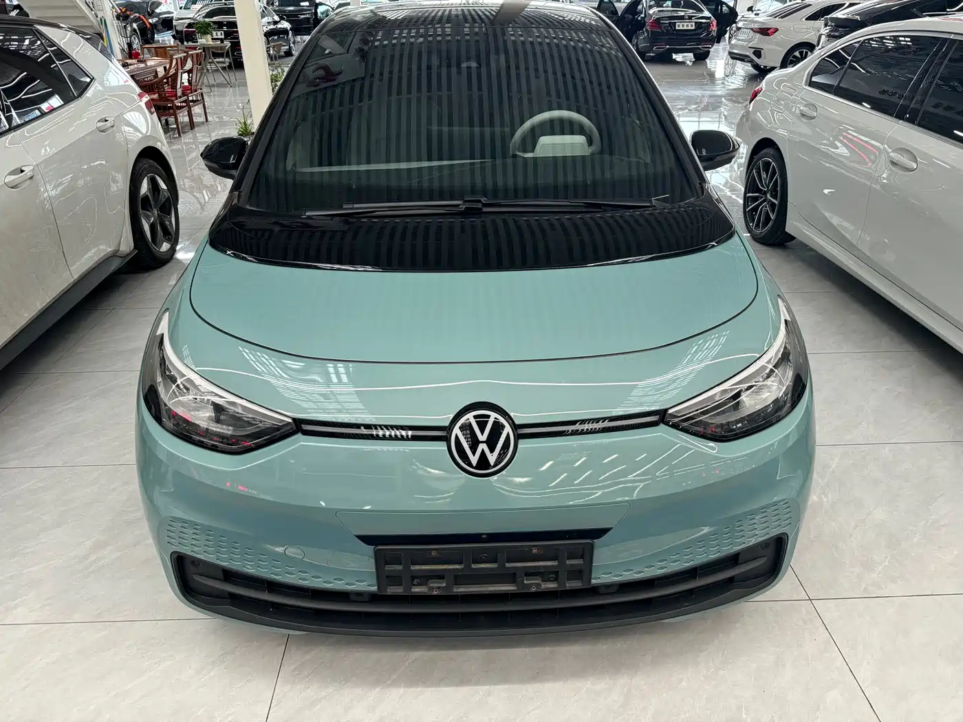 Volkswagen ID.3 2025 Facelift Smart Outstanding Edition фото 2