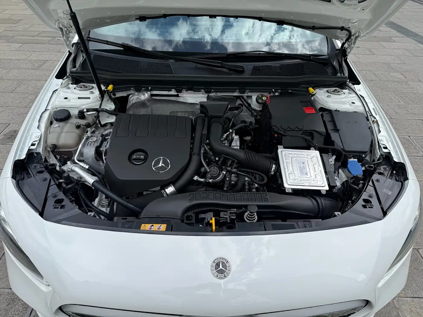 Mercedes-Benz A-Class 2021 A 200 L Sport Sedan Dynamic Type фото 26