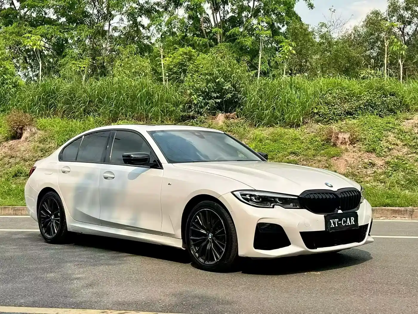 BMW 3 Series 2020 Facelift 325i M Sport Night Edition фото 3