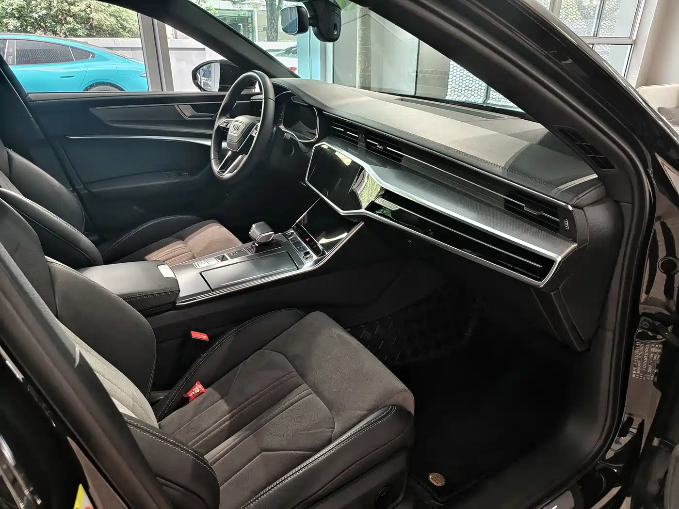 Audi A6L 2023 45 TFSI Premium Selection Dynamic фото 8