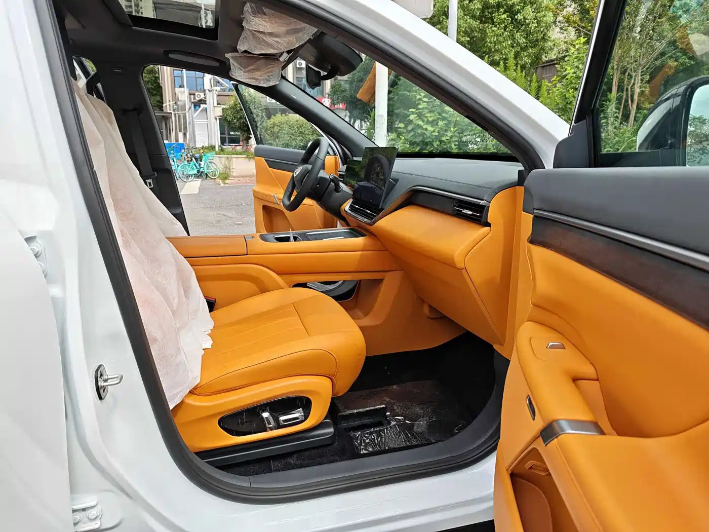 Dongfeng Yipai eπ008 2026 2026 6-seater EREV Family Joy Edition