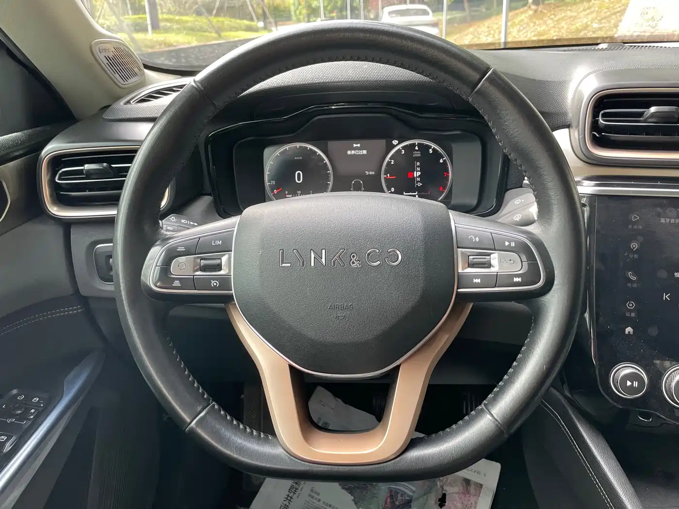 Lynk & Co 03 2021 1.5TD DCT Jin Champion Edition фото 11