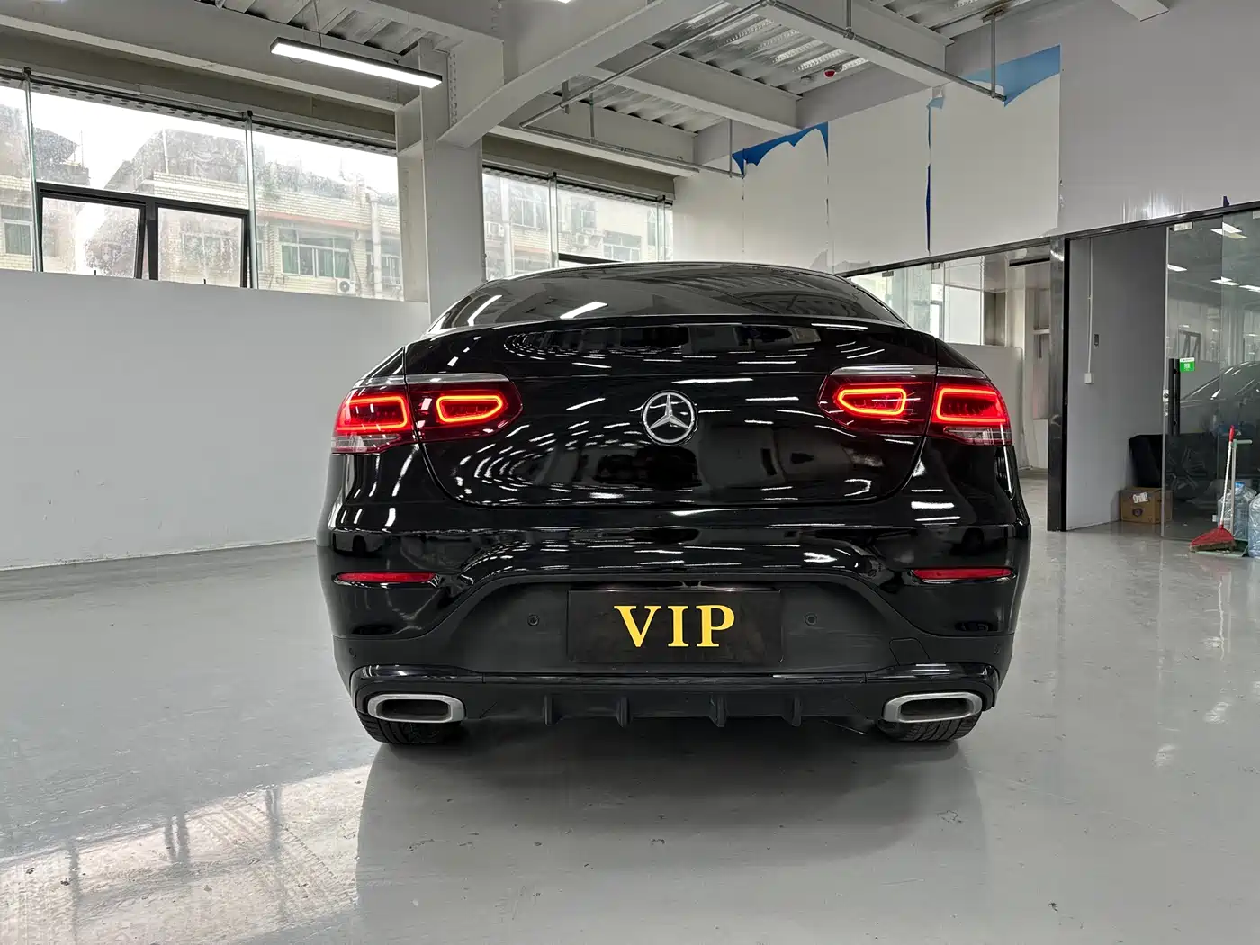 Mercedes-Benz GLC Coupe 2022 GLC 260 4MATIC Coupe SUV фото 8