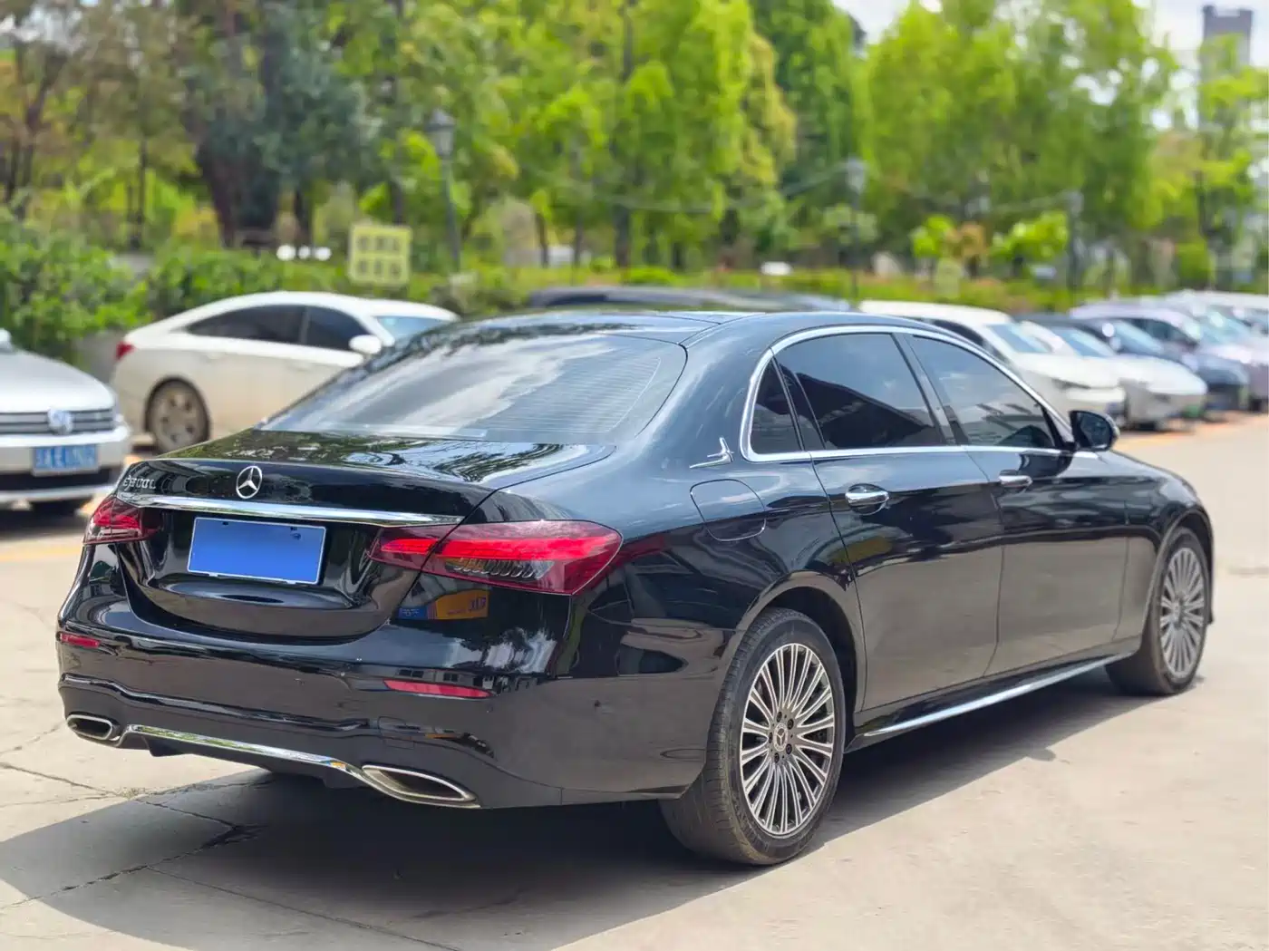 Mercedes-Benz E-Class 2021 E 300 L Luxury фото 4