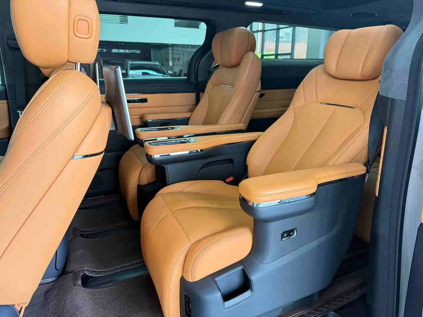 GEELY GALAXY WING TRUE L380