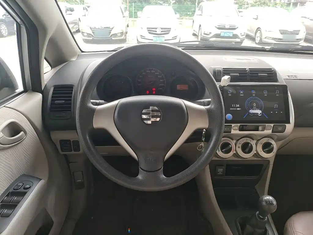 Everus S1 2015 2014 1.3L Manual Comfort Edition