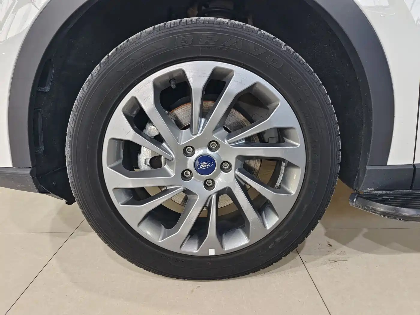 FORD LINGYU
