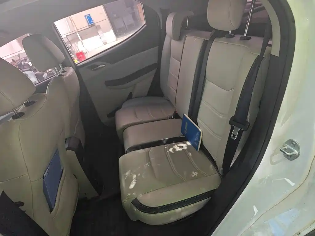 BYD Yuan Pro 2022 2021 401KM Luxury Model