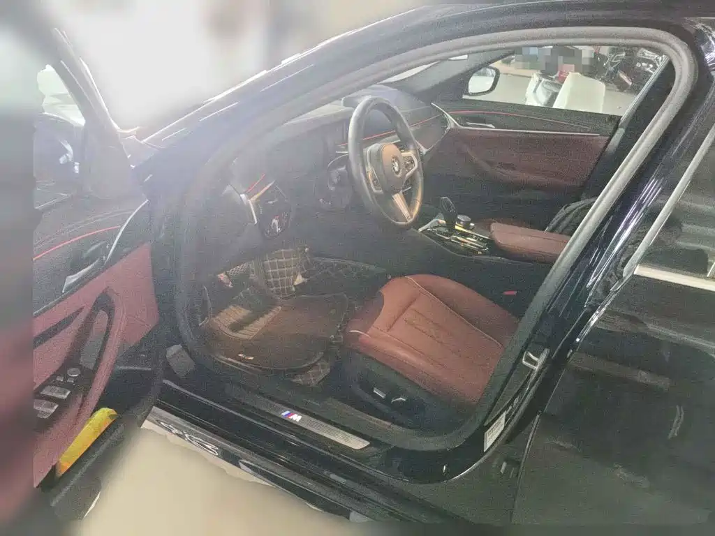 BMW 5 Series, миниатюра 8