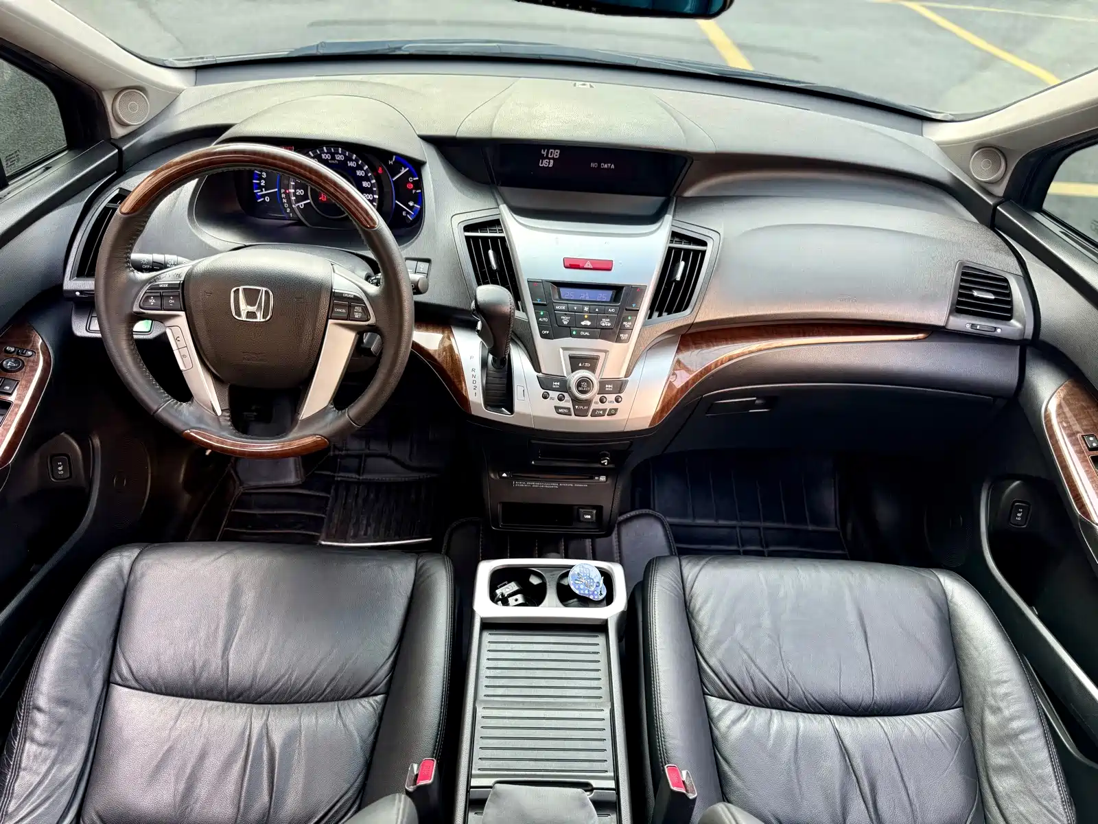 Photo 25 - Honda Odyssey