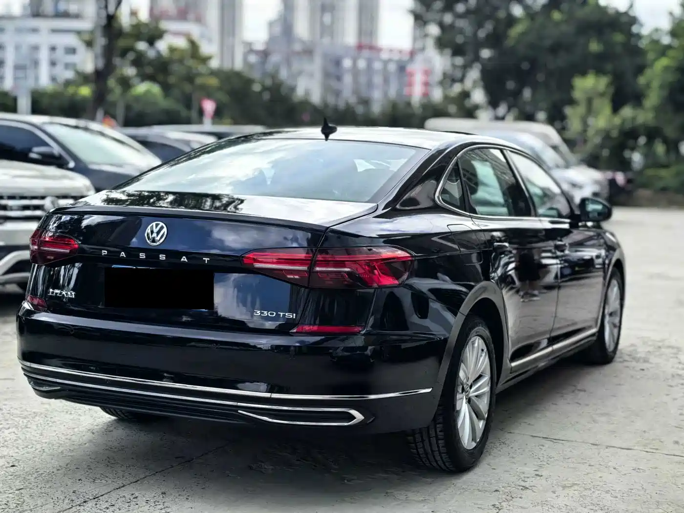Фото 3 - Volkswagen Passat