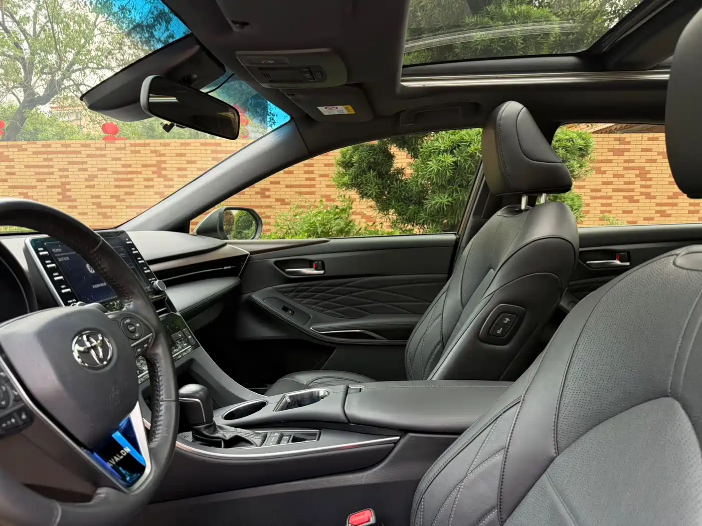 Toyota Avalon 2019 2.5L Touring Premium (China V) фото 12