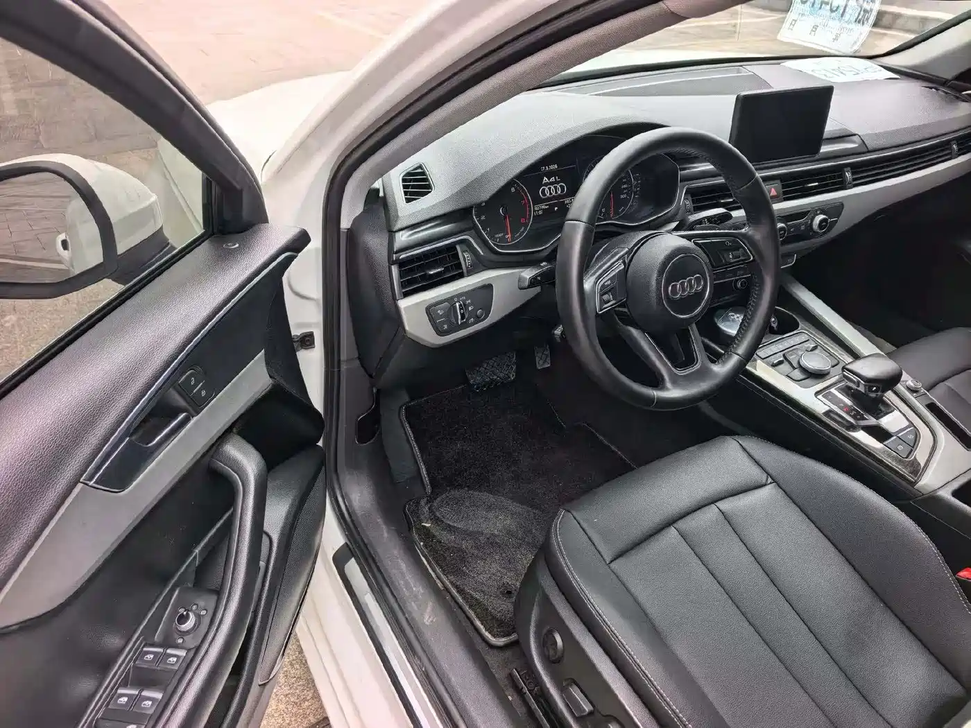 Audi A4L 2017 Plus 40 TFSI Progressive фото 6