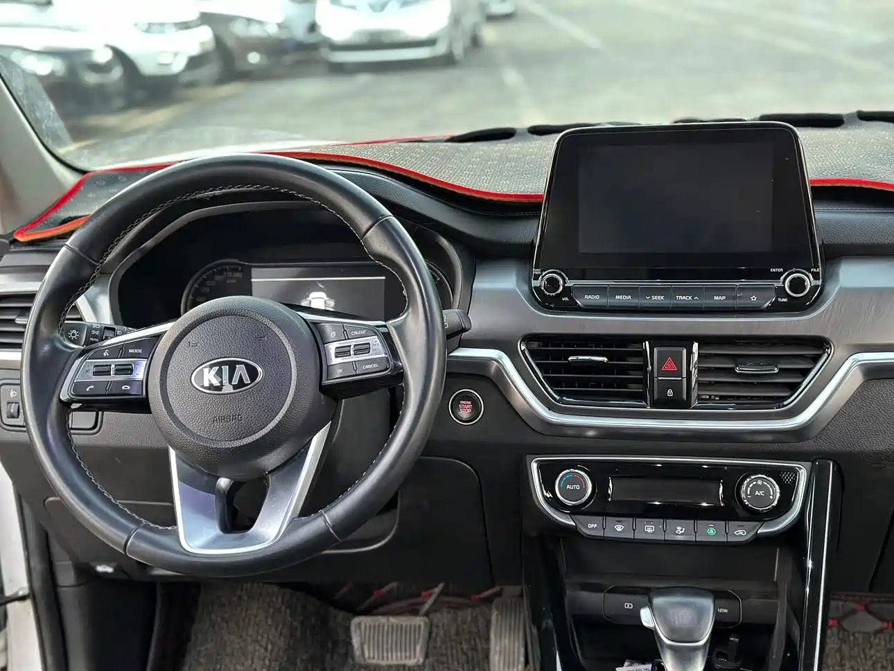 Kia Sportage 2019 2.0L Automatic Smart Luxury Edition фото 5