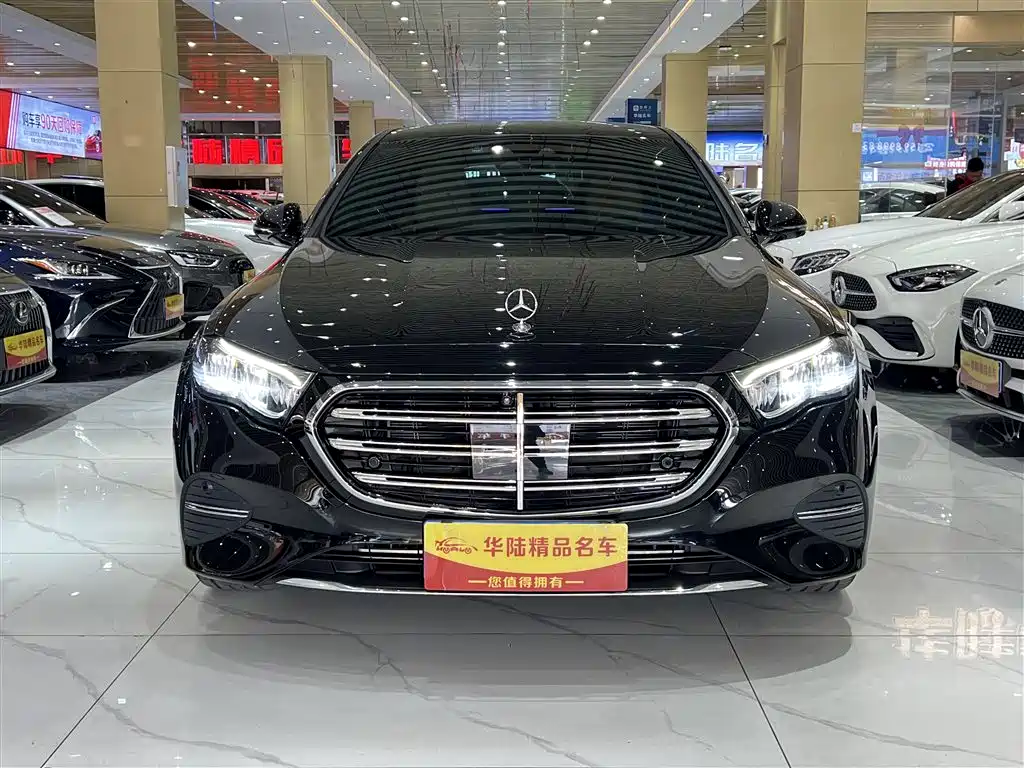 Mercedes-Benz E-Class 2024 E 300 L Fashion фото 2