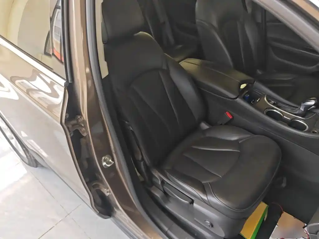 Фото 25 - Buick Envision Plus