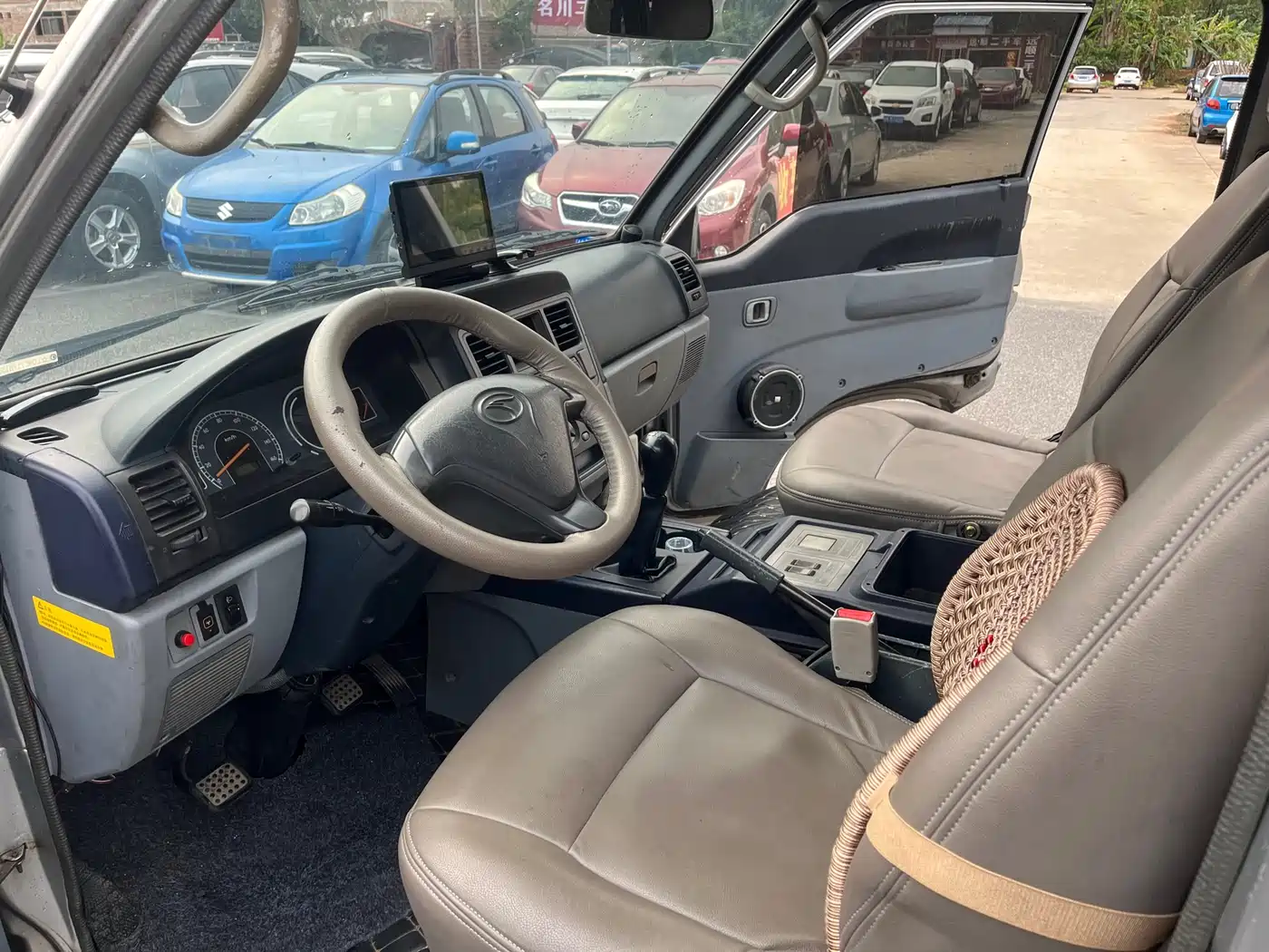 Soueast Delica 2014 2.0L New Pioneer Utility фото 17