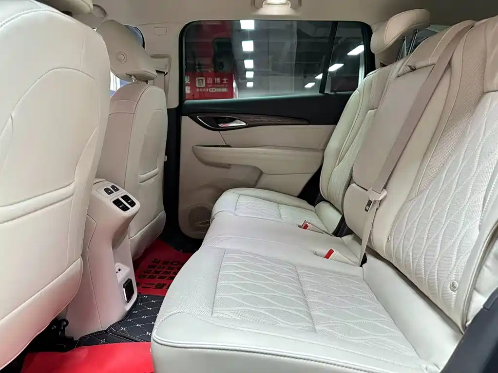 Buick Envision Plus 2024 2022 Envision Plus Avenir 7-Seater