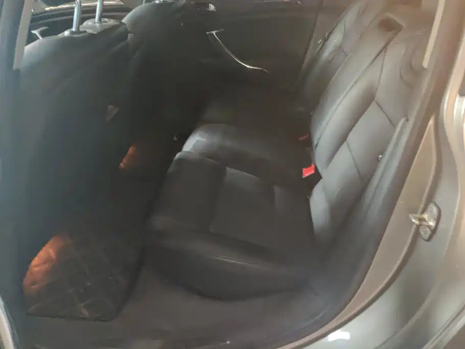 صورة 11 - Citroën C5