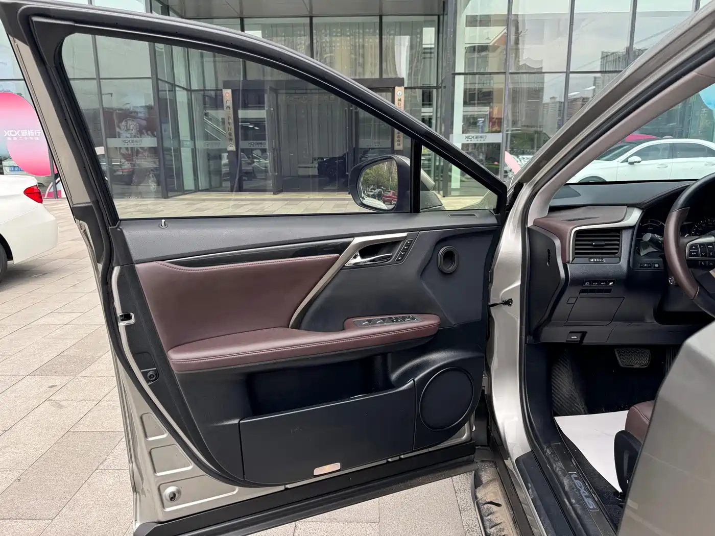 LEXUS RX