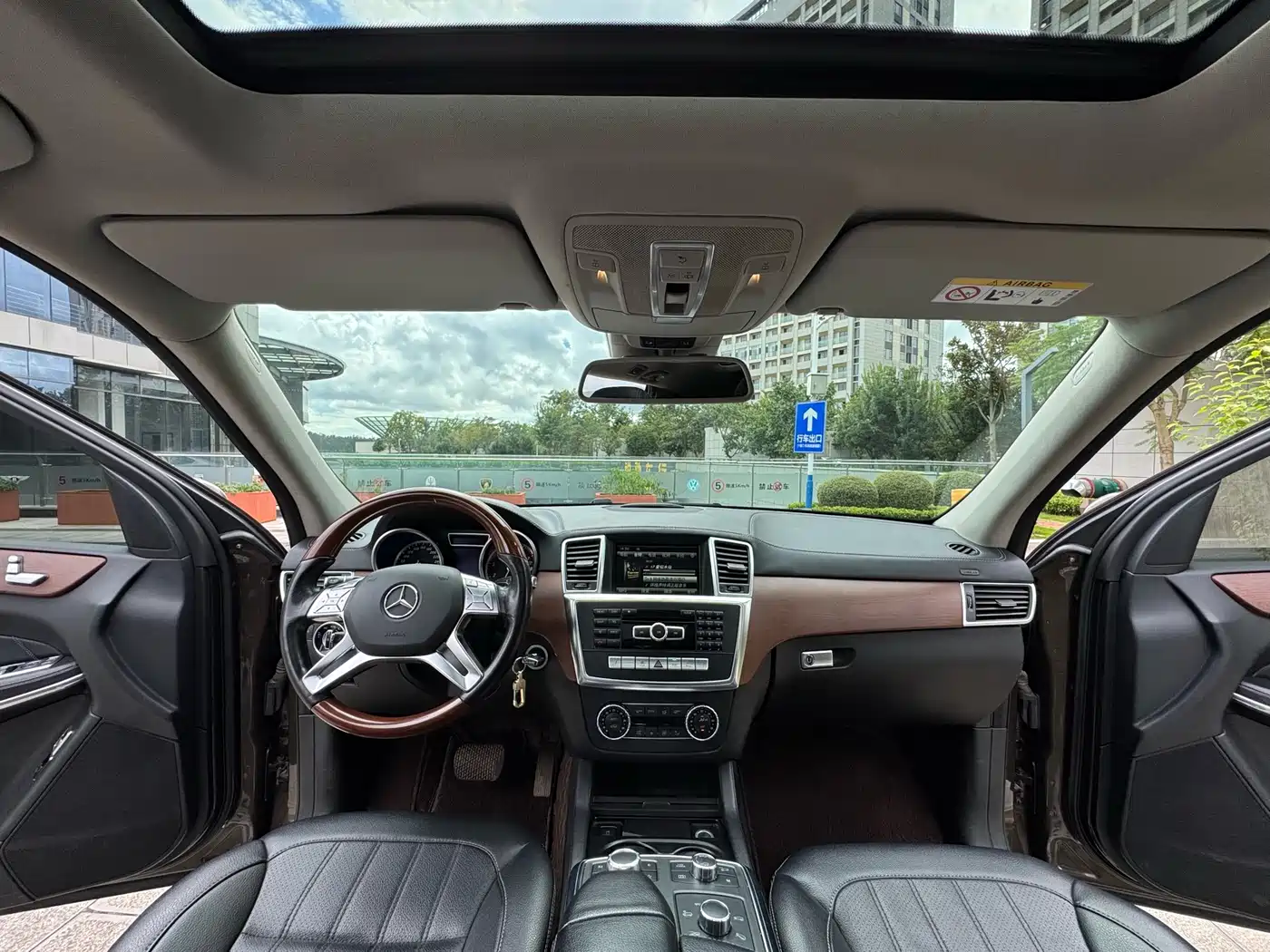 Mercedes-Benz GL-Class 2014 GL 400 4MATIC Dynamic фото 15