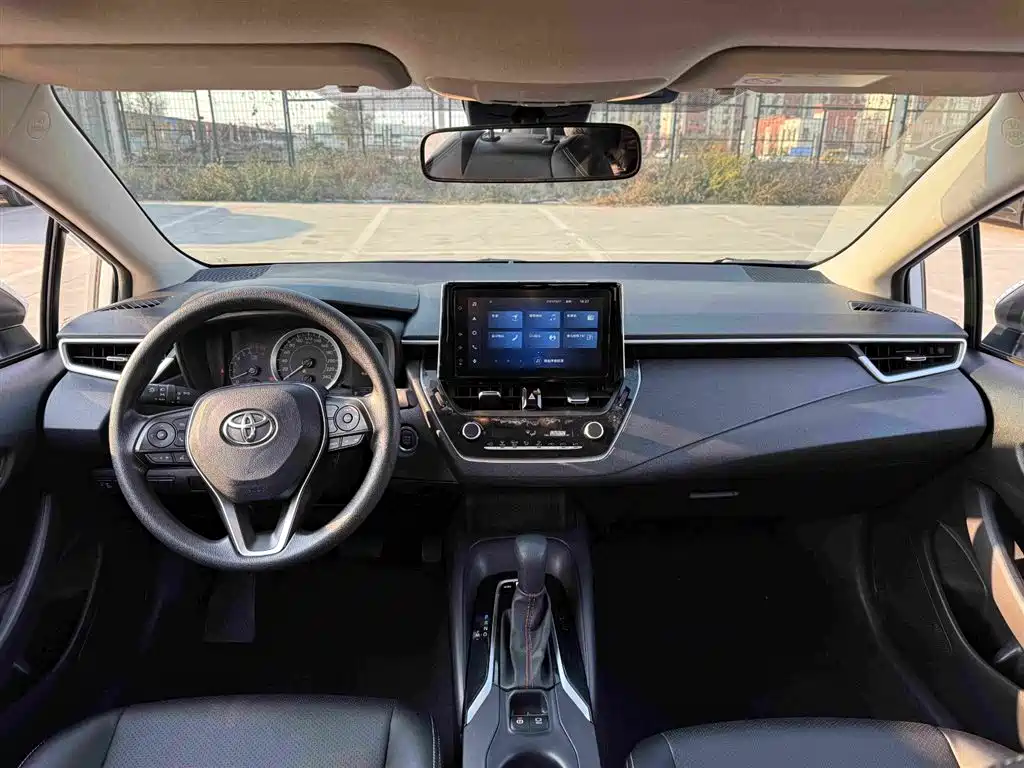 Toyota Corolla 2021 1.2T S-CVT Elite PLUS Edition фото 17