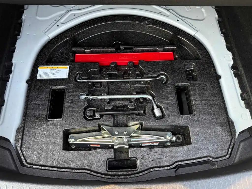 Toyota Corolla 2021 1.2T S-CVT Elite PLUS Edition фото 20
