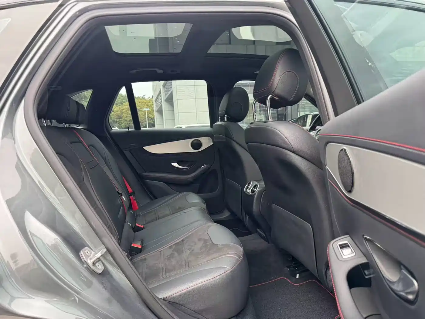 Mercedes-Benz GLC AMG 2017 AMG GLC 43 4MATIC фото 4