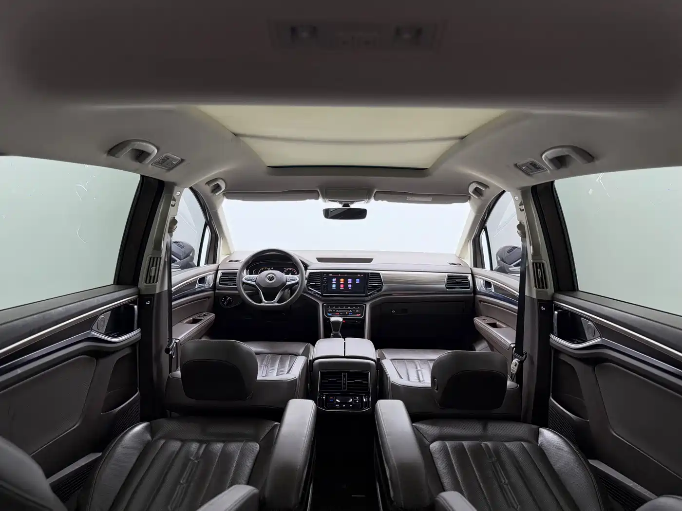 Volkswagen Viloran 2020 330TSI Luxury Edition фото 11