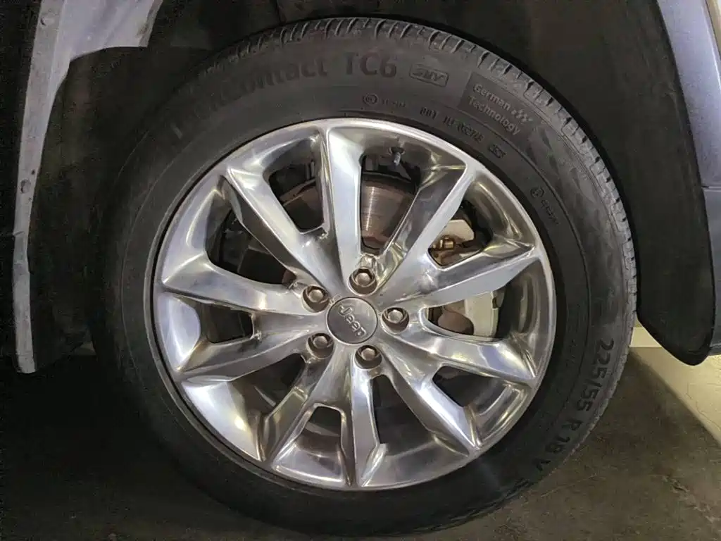 Jeep Cherokee (Import) 2014 2014 2.4L Elite