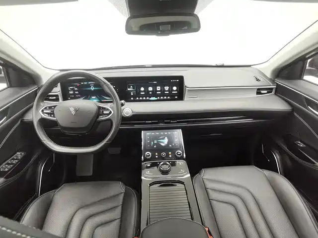 Nezha Auto Neta U 2021 Pro 500 Lunar Edition — фото 5
