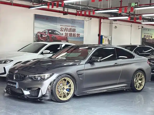 BMW M4